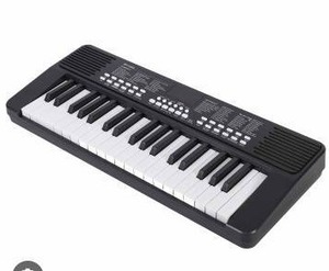 lot 27823 image: 37-Key Digital Piano Keyboard