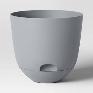 lot 1093 image: Self-Watering Plastic Indoor Outdoor Planter Pot Gray 8x8 - Room Essentials�� Set of 4 - Retail $15