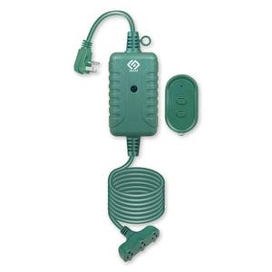 lot 5370 image: OSKOS Outdoor 3 Grounded Outlets with Wireless Remote Control, 15 ft Power Cord, Green.