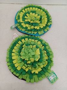 lot 25851 image: Sniff And Snack Snuffle Matt, 2 Pack