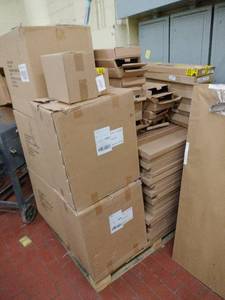 lot 59002 image: Pallet of Miscellaneous Bulk Items - Retail $0