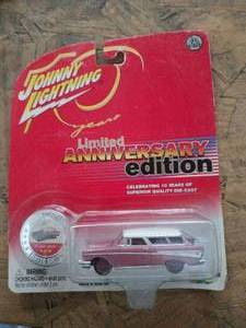 lot 20351 image: Topper Vicious Vette Johnny Lightning 10 Years Limited Anniversary 164 - Retail $59