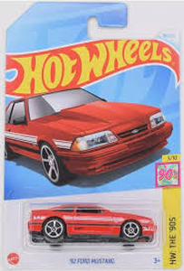 lot 20324 image: Hot Wheels 92 Ford Mustang - Retail $0