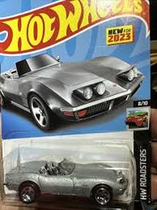 lot 20336 image: Hot Wheels 72 Stingray Convertible  - Retail $0
