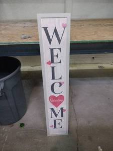 lot 20448 image: 48 In  Leaner Valentines Welcome Sign