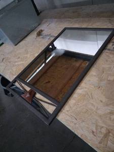 lot 20517 image: Decorative Rectangular Wall Mirror