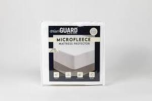 lot 20443 image: Dream Guard Microfleece Mattress Protector