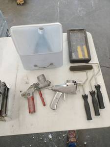 lot 20566 image: Lot of Miscellaneous Tools