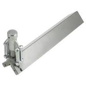 lot 20577 image: Clinch On for Metal Drywall Cornerbead