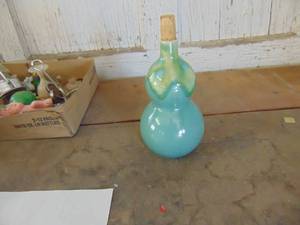 lot 3673 image: Sake Container
