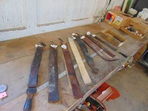 lot 3690 image: Leather Razor Strops and Straight Razors - Strops have water damage