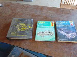 lot 3714 image: Vehicle Repair Manuals