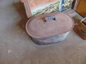 lot 3720 image: Vintage Boiler -