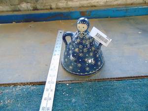 lot 3691 image: CZech Crock Top