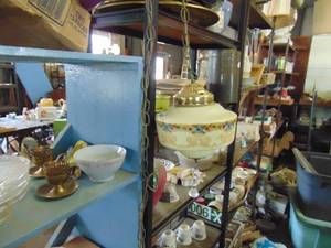 lot 3793 image: Hanging Pendant Lamp