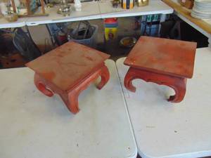 lot 3796 image: Pair of Small StoolsPlant Stands