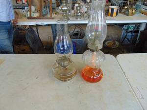 lot 3799 image: Pair of Oil Lamps - See Pictures for missing parts