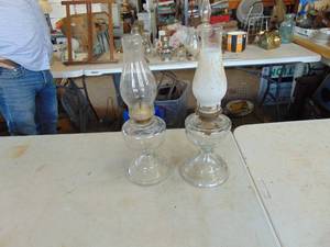 lot 3800 image: Pair of Oil Lamps -