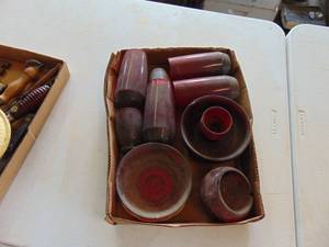 lot 3844 image: Red Glass Pieces - Offset Ashtray - Needs Cleaning