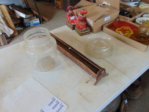 lot 3862 image: Galvanized Chicken Feeder Mismatched Waterer