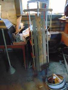lot 3927 image: 34 Person Sled very long