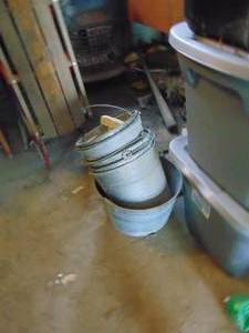 lot 3926 image: Several Galvanized Pails