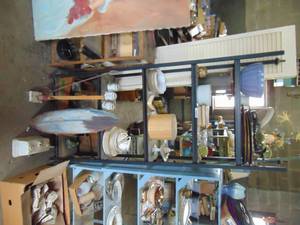 lot 3944 image: Contents of Shelves - - Blue Bowl and China