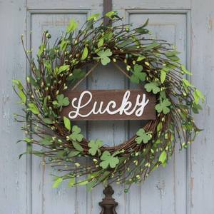 lot 1076 image: Hotop 17.7 St Patricks Day Wreath Wood Lucky Sign Artificial Shamrock Wreath Green Berry Clover Garland for Front Door Home Outdoor Porch Decorations Irish Hanging Garland for Spring Holiday Party
