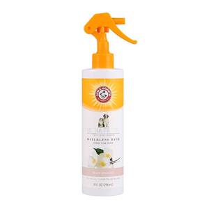 lot 12427 image: Arm & Hammer Ultra Fresh Waterless Dog Bath Spray with Baking Soda Deodorizer, No Rinse Dry Dog Shampoo Spray for Odor Control Between Baths, Grooming Mist in White Jasmine Scent, 10 Fl Oz