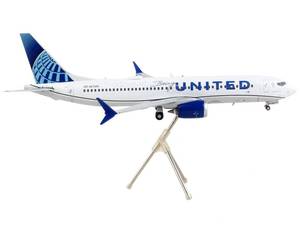 lot 17281 image: GeminiJets G2UAL1086 United Airlines Boeing 737 MAX 8 Being United N27261 Scale 1200, White