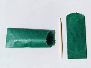 lot 2056 image: Mini Glassine Wax Paper Bag (Green, Large, 500 Count)