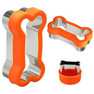 lot 16275 image: Dog Bone Shape Cookie Cutter Set, 3 Pieces - Large 4.45 Small 2.95 Mini 1.53, Stainless Steel Dog Treats Cutters Biscuit Molds with Plastic Cover