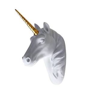 lot 13188 image: SAC SMARTEN ARTS Animal Head Wall Decor White Faux FurryFeltVelvety Resin Unicorn Head Wall Art with Gold Horn for Wall Mount Decoration 5 x 8in x 13inin