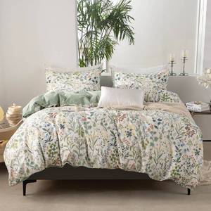 lot 14123 image: Floral Duvet Cover Queen 3 Pieces Soft Breathable Microfiber Duvet Cover Set, Green Floral Bedding Comforter Cover Set with Zipper Ties, 1 Duvet Cover and 2 Pillowcases, No Comforter