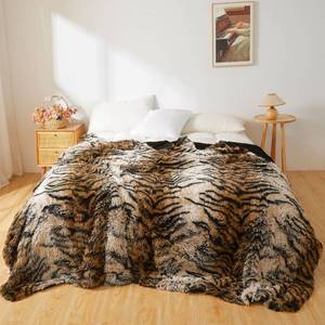 lot 19288 image: XeGe Fluffy Faux Fur Tiger Print Bed Blanket for Kids Teens Adults, Plush Fuzzy Large Throw Couch Bed Sofa, Home Decor Shaggy Furry Blanket for Bedroom Living Room College Dorm, Brown, 68x90, Twin XL