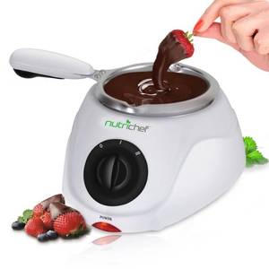 lot 20145 image: NutriChef Chocolate Melting Warming Fondue Pot - 25W Chocolate Melter 8.8 Oz Capacity - Keep Warm Dipping Function and Removable Pot - Perfect for Melting Chocolate, Butter and Cheese - Parties and Dessert (USED)