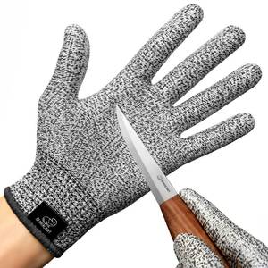lot 18382 image: BeaverCraft Wood Carving Gloves CRG - Cutting Cut Resistant Gloves Level 5 for Whittling, Woodworking, Food Prep (L)