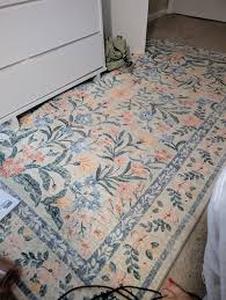 lot 3843 image: Floral Print Floor rug. Huge size, approximately 14x10 Feet