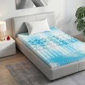lot 9039 image: CertiPUR-US Memory Foam Mattress Topper with 5 Year Warranty size 79x59x3 inches