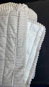 lot 15415 image: White Cotton Chenille 68x28in Furniture Cover