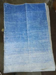 lot 13269 image: Blue Gradient Rug 70 x 48in Home Decor