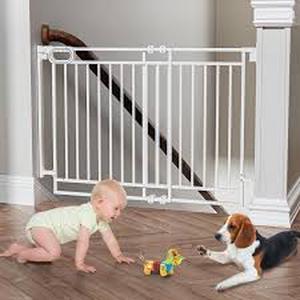 lot 5898 image: Grownsy Baby Safety Gate Model BSG01