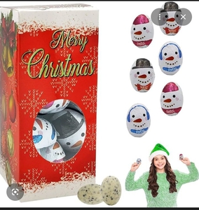 lot 1349 image: Fruidles Christmas Milk Chocolate Cookies and Cream Snowmen