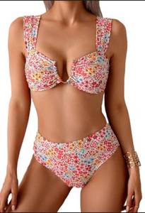 lot 2165 image: SolyHux Floral Bikini Set Size Small - Retail $25