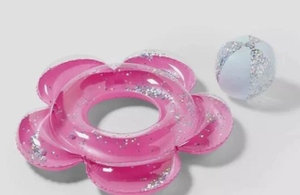 lot 4104 image: Sun Squad Flower Pool Float and Beach Ball Set - Retail $23