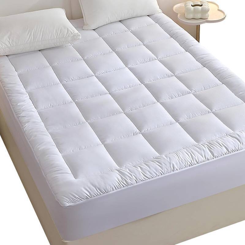 lot 461175 image: Quilted Fitted Mattress Pad, Quilted Fitted Premium Mattress Protector, Elastic Fitted Mattress Topper Protector and Cover Stretches up to 16 Inches Deep, Soft, Breathable, Machine Washable