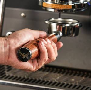 lot 18386 image: KNODOS 54mm Bottomless Portafilter Breville Compatible Rosewood Handle & Naked 18-21 Gram Filter Basket Included Fits Barista Express, Pro, Touch, Bambino Plus, Infuser, Duo Temp Pro Impress - Retail $50