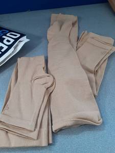 lot 18505 image: Open Toe Copper Compression Socks 3 Pairs - Retail $15