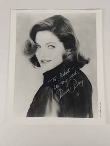 lot 99 image: Signed Headshot Priscilla Presley