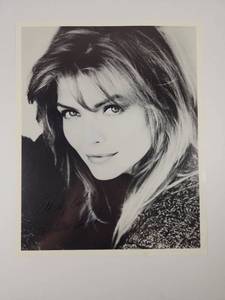 lot 160 image: Michelle Pfeiffer Signed Photo